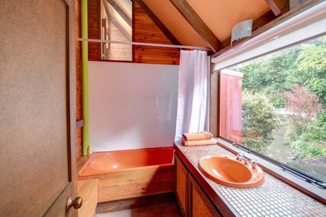 Photo of property in 26 Jane Street, Macandrew Bay, Dunedin, 9014