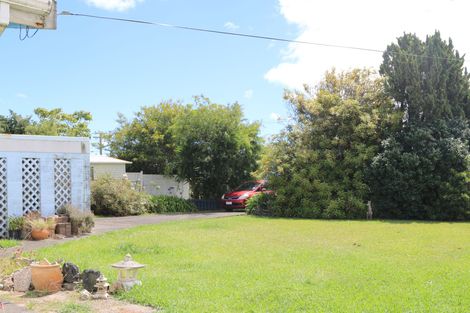 Photo of property in 68 Mclarin Road, Glenbrook, Waiuku, 2681