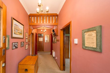Photo of property in 34 Florence Avenue, Palmerston North, 4414