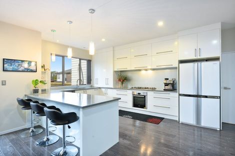 Photo of property in 10 Sauvignon Avenue, Ranui, Auckland, 0612