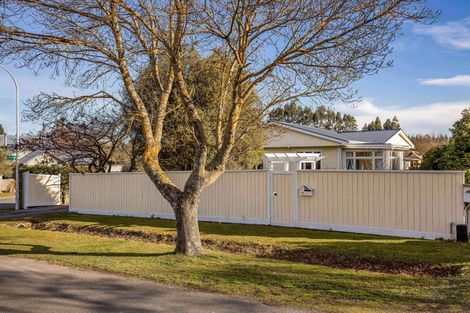 Photo of property in 14 Park Avenue, Oxford, 7430