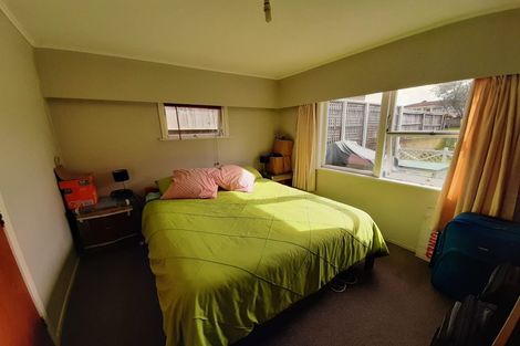 Photo of property in 22 Mason Street, New Lynn, Auckland, 0600