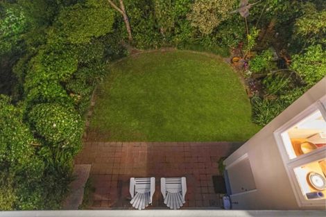 Photo of property in 19 Grant Road, Thorndon, Wellington, 6011