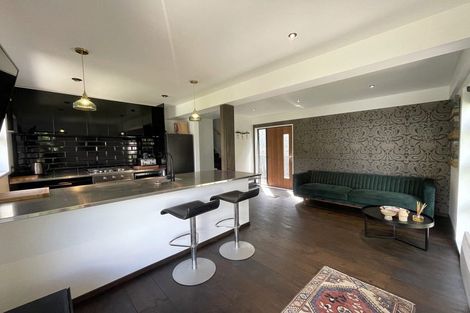 Photo of property in 92a Khandallah Road, Khandallah, Wellington, 6035