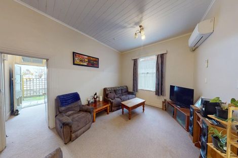 Photo of property in 80 Niblett Street, Whanganui, 4500