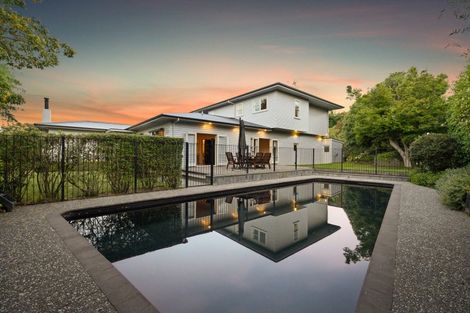 Photo of property in 27 Kopanga Road, Havelock North, 4130