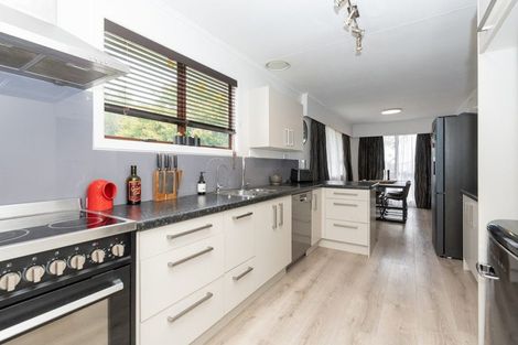 Photo of property in 54 Morrow Avenue, St Andrews, Hamilton, 3200