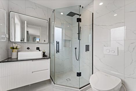 Photo of property in 206b Clovelly Road, Bucklands Beach, Auckland, 2012