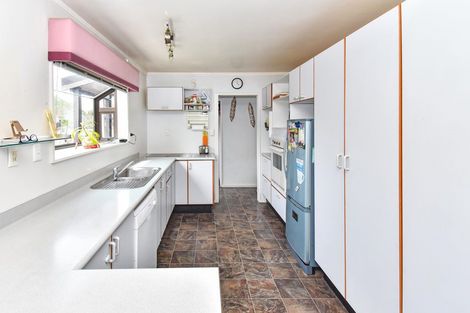 Photo of property in 12a Shepherds Road, Papakura, 2110