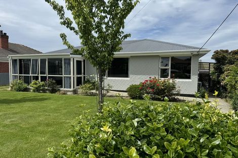 Photo of property in 43 Harris Street, Waimate, 7924