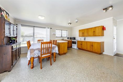 Photo of property in 20 Addington Avenue, Manurewa, Auckland, 2102