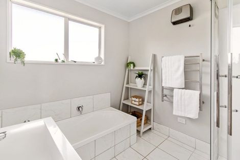 Photo of property in 10 Alexandra Street, Temuka, 7920