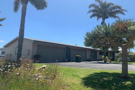 Photo of property in 9 Francesco Drive, Karaka, Papakura, 2113