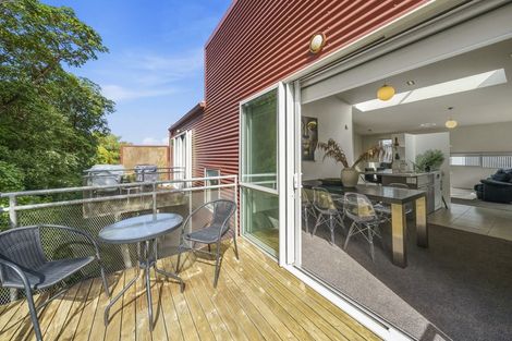 Photo of property in 7/2 Onslow Road, Khandallah, Wellington, 6035