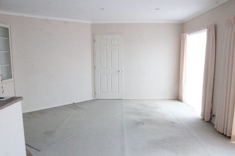 Photo of property in 26 Ballycullanie Place, Dannemora, Auckland, 2016