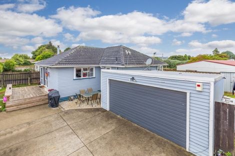 Photo of property in 111a Clevedon Road, Papakura, 2110