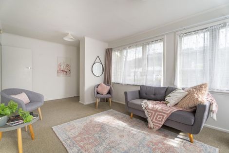 Photo of property in 22 Findlay Street, Tawa, Wellington, 5028