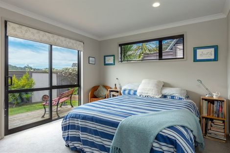 Photo of property in 18 Russell Street, Picton, 7220