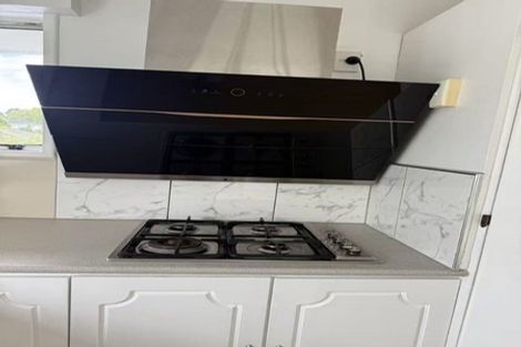 Photo of property in 74 Marlborough Avenue, Glenfield, Auckland, 0629