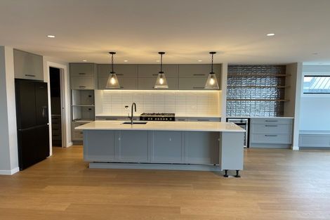 Photo of property in 14 Rotorua Grove, Aotea, Porirua, 5024