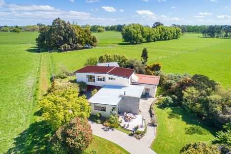 Photo of property in 109 Skerman Line, Newbury, Palmerston North, 4478