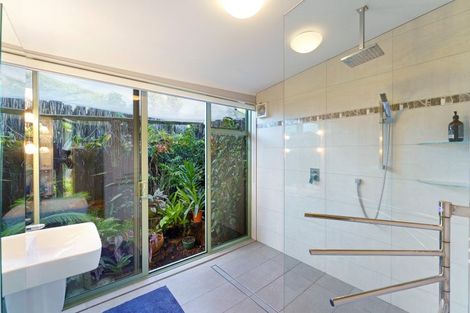 Photo of property in 31 Kapiti Lane, Otaki Beach, Otaki, 5512