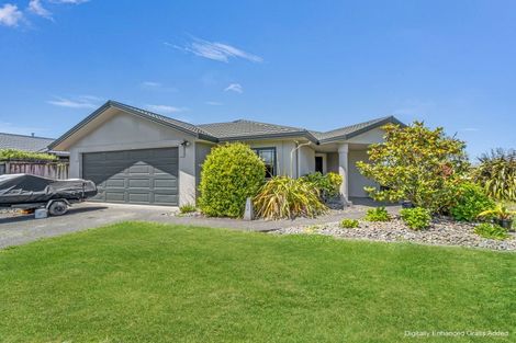 Photo of property in 75 Parnell Heights, Kelvin Grove, Palmerston North, 4414