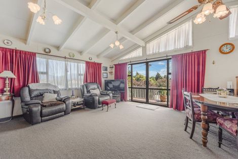 Photo of property in 616 Abel Tasman Drive, Clifton, Takaka, 7183