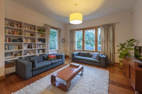 Photo of property in 10 Durham Street, Aro Valley, Wellington, 6021