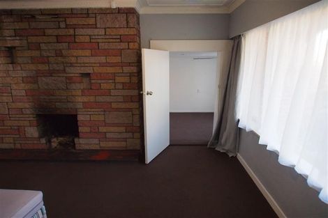 Photo of property in 9 Shoreham Street, Avondale, Auckland, 0600
