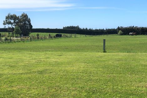 Photo of property in 830 Oxford Road, Fernside, Rangiora, 7471