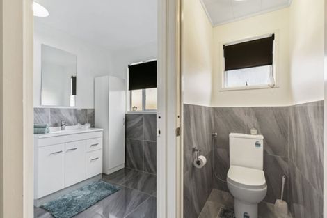 Photo of property in 69 Mckinstry Avenue, Mangere East, Auckland, 2024