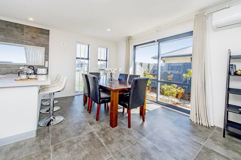 Photo of property in 39 Bradbury Avenue, Rolleston, 7614