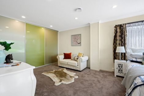 Photo of property in 200 Fisher Parade, Farm Cove, Auckland, 2012