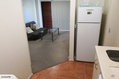 Photo of property in 6c/30 Westward Ho, Glen Eden, Auckland, 0602
