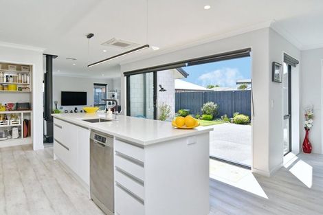 Photo of property in 7 Flynn Lane, Halswell, Christchurch, 8025