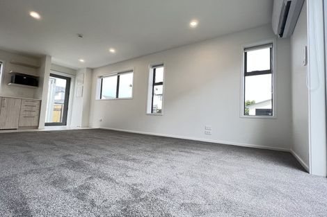 Photo of property in 17 Mohua Lane, Upper Riccarton, Christchurch, 8041