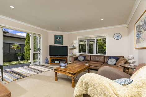 Photo of property in 235b East Coast Road, Mairangi Bay, Auckland, 0630