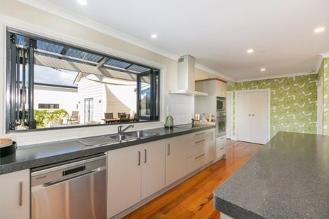 Photo of property in 9a Bowling Road, Greenmeadows, Napier, 4112