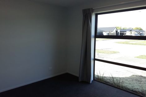 Photo of property in 51 William Nicholls Drive, Belfast, Christchurch, 8051