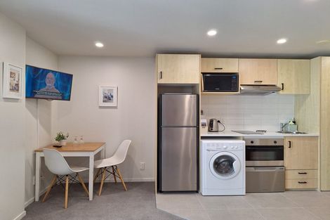 Photo of property in 23 Emily Place, Bellevue, Tauranga, 3110