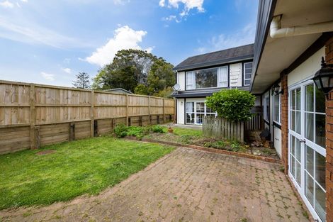 Photo of property in 225 Bleakhouse Road, Mellons Bay, Auckland, 2014