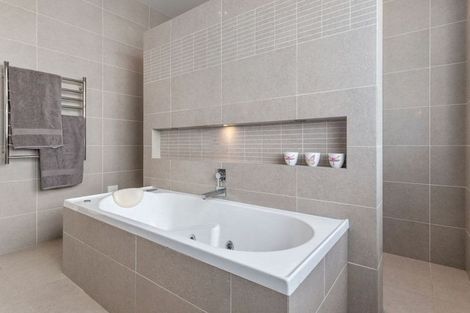 Photo of property in 5b Clifton Road, Hamilton Central, Hamilton, 3204