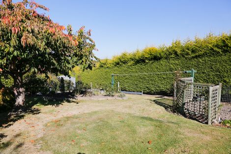 Photo of property in 22 Jessop Street, South Hill, Oamaru, 9400