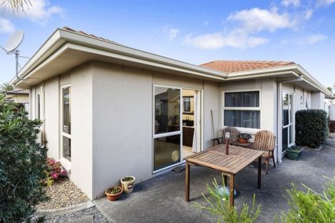 Photo of property in 14 Beachwater Drive, Papamoa Beach, Papamoa, 3118