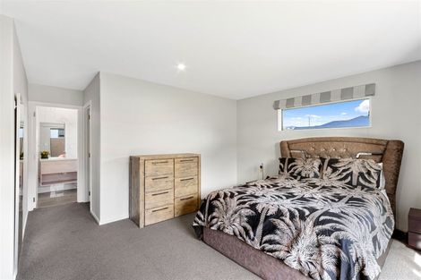 Photo of property in 9 Ruston Lane, Halswell, Christchurch, 8025