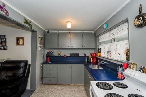 Photo of property in 206 Oxford Street, South Dunedin, Dunedin, 9012