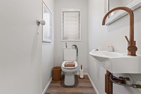 Photo of property in 16a Princes Street, Cambridge, 3434