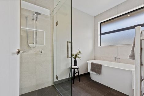 Photo of property in 6 Cam Mill Place, Rangiora, 7400