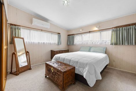 Photo of property in 34 Bucklands Beach Road, Bucklands Beach, Auckland, 2012